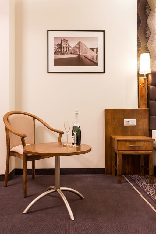 Szőnyi Garden Hotel Pest Boedapest Buitenkant foto
